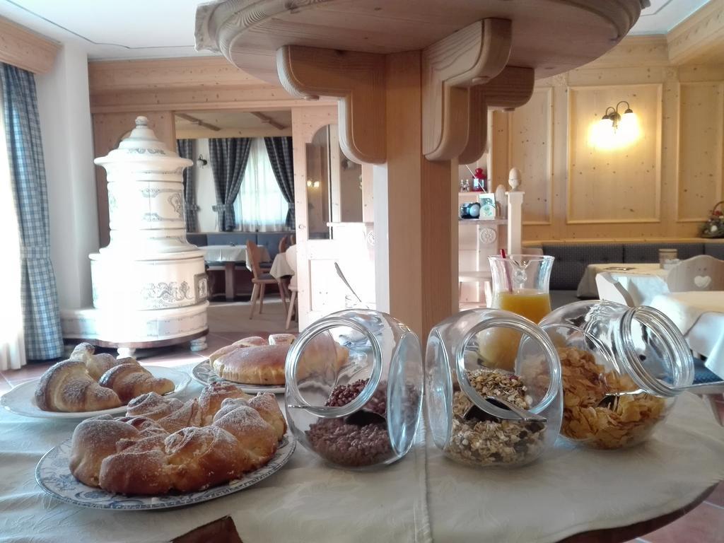 Agritur Cornasest Bed & Breakfast Breguzzo Eksteriør bilde